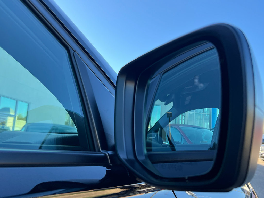 New 2025 Honda Pilot Sport image 13