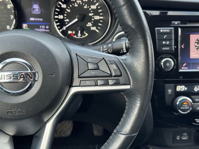 Used 2018 Nissan Rogue SV image 24