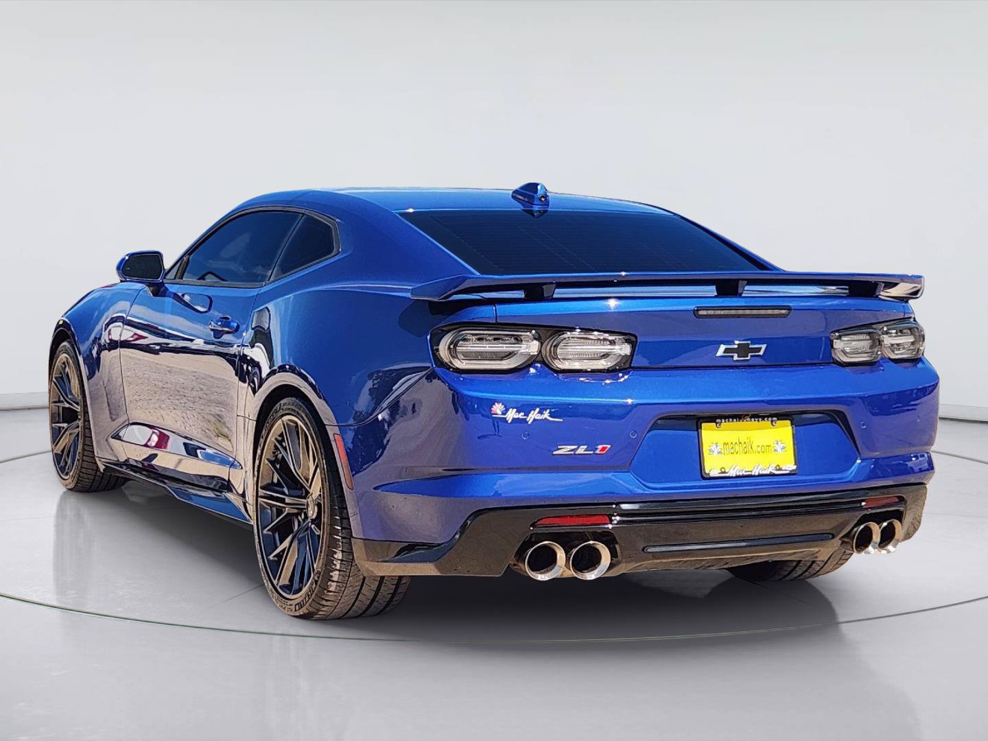 Certified 2024 Chevrolet Camaro ZL1 RWD image 5