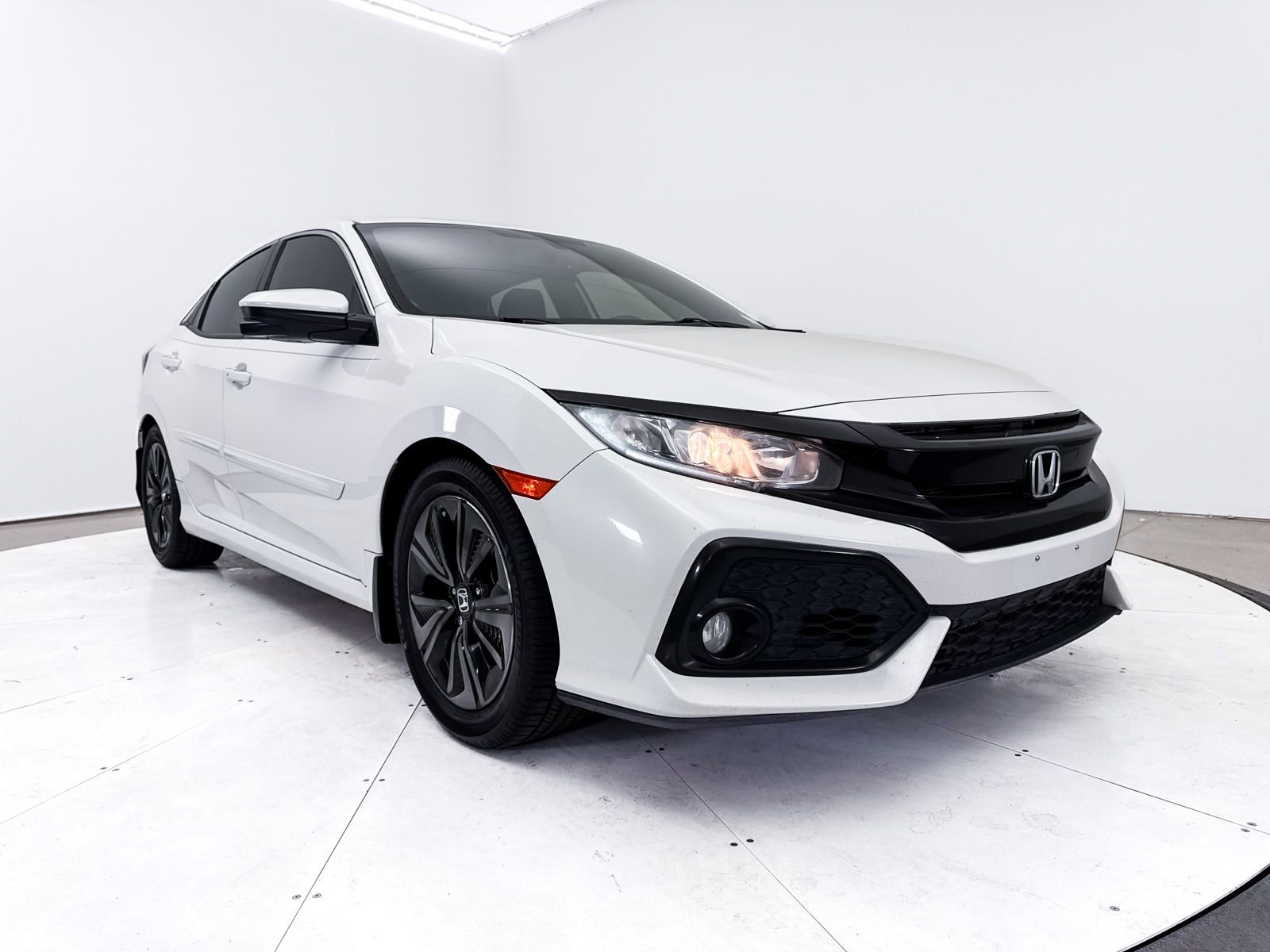 Used 2017 Honda Civic EX image 10