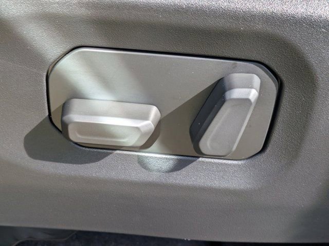 New 2025 Jeep Wrangler Sahara image 18