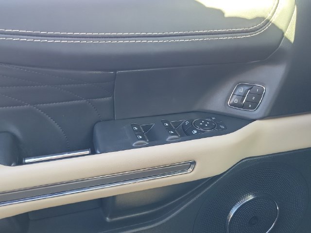Certified 2023 Ford Expedition Platinum AWD/4WD image 14