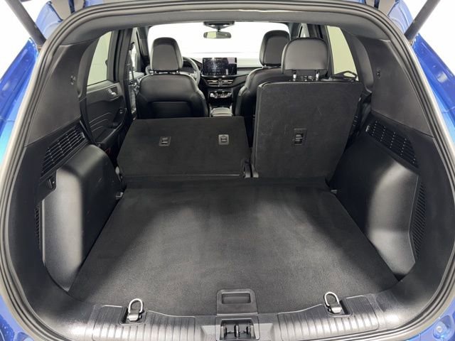 Used 2023 Ford Escape ST-Line w/ Tech Pack #1 image 32