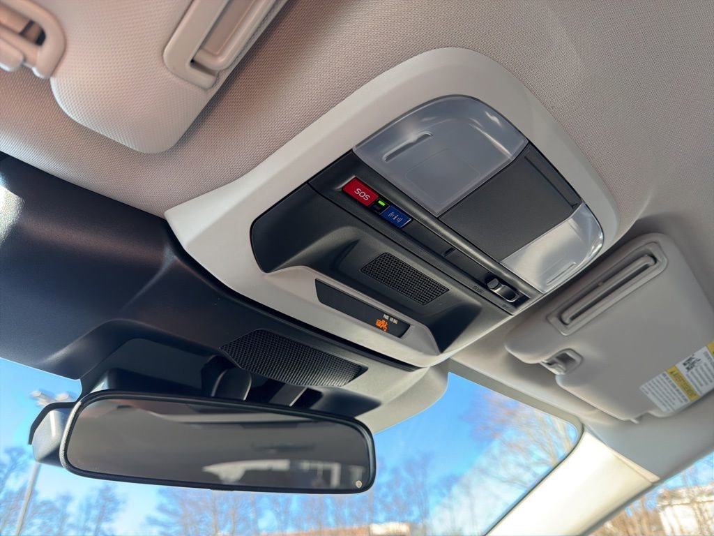 Used 2024 Subaru Crosstrek 2.0i Premium image 27