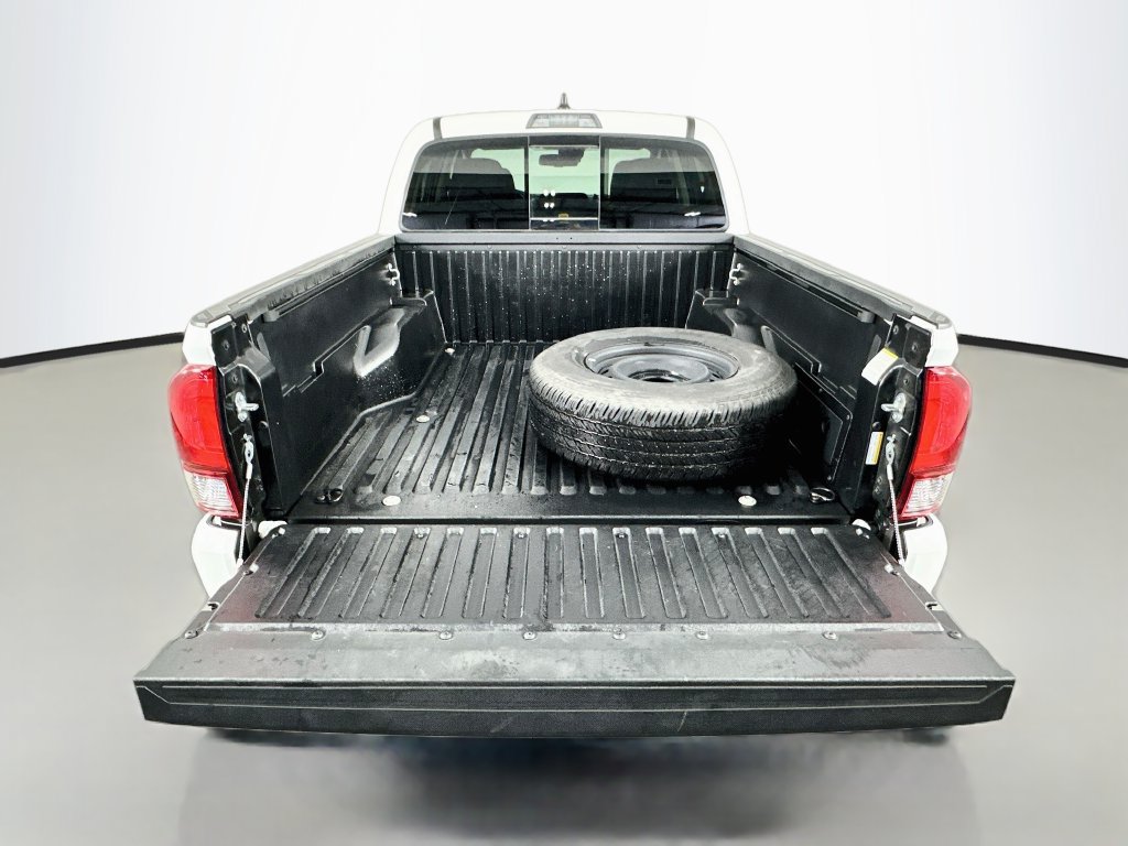 Used 2023 Toyota Tacoma SR5 w/ Technology Package AWD/4WD image 29