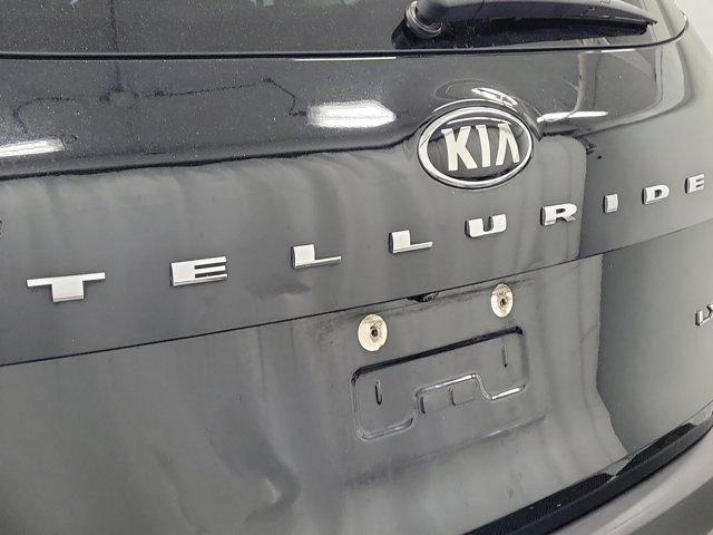 Used 2020 Kia Telluride LX FWD image 7