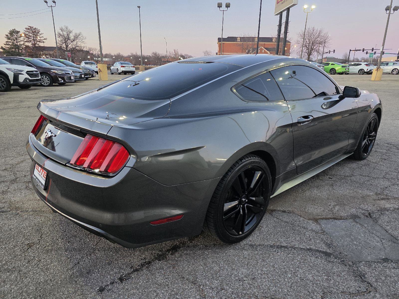 Used 2016 Ford Mustang Coupe w/ Ecoboost Performance Package image 5