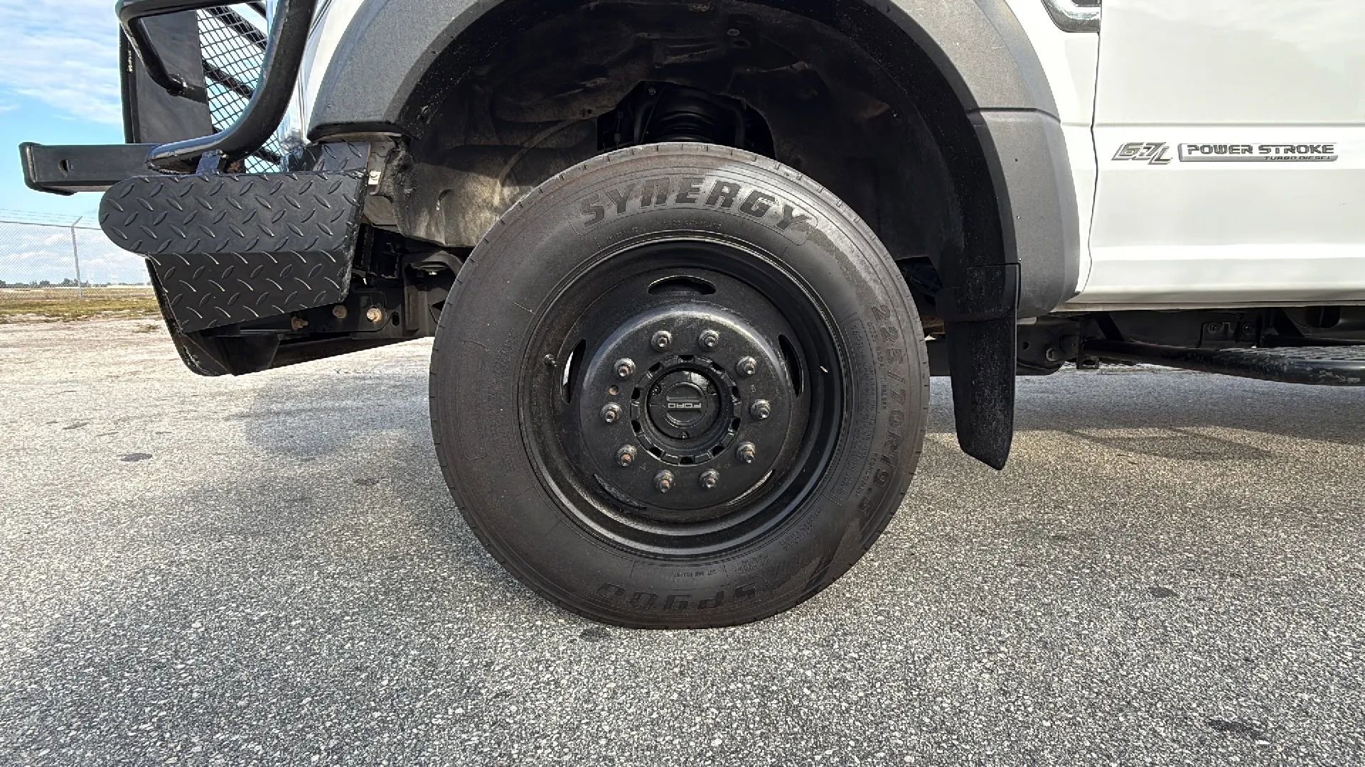 Used 2019 Ford F450 XL w/ Power Equipment Group image 19