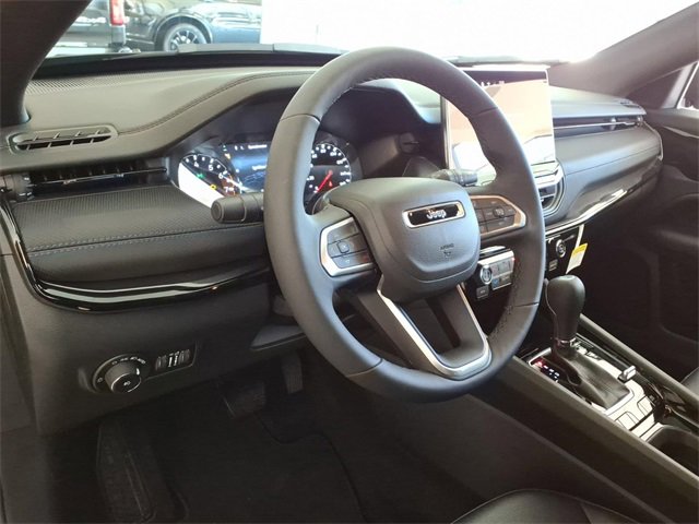 New 2026 Jeep Compass Limited image 13