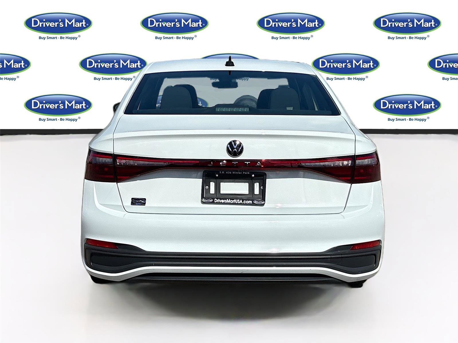 Used 2025 Volkswagen Jetta Sport FWD image 6