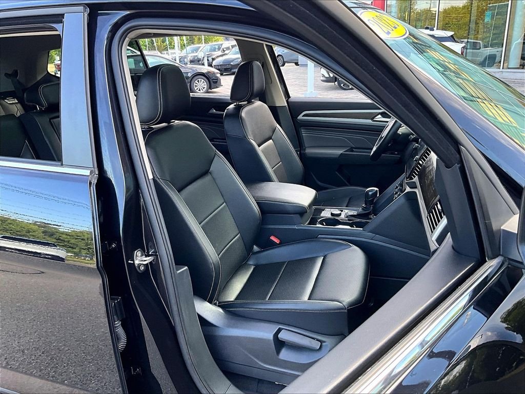 Used 2023 Volkswagen Atlas SE w/ Panoramic Sunroof Package AWD/4WD image 11
