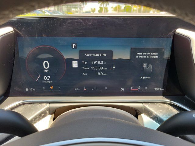 Used 2025 Genesis G90 3.5T image 30