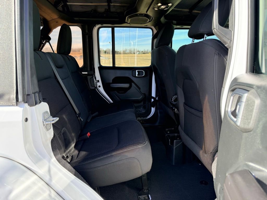 Used 2021 Jeep Wrangler Unlimited Sport image 13