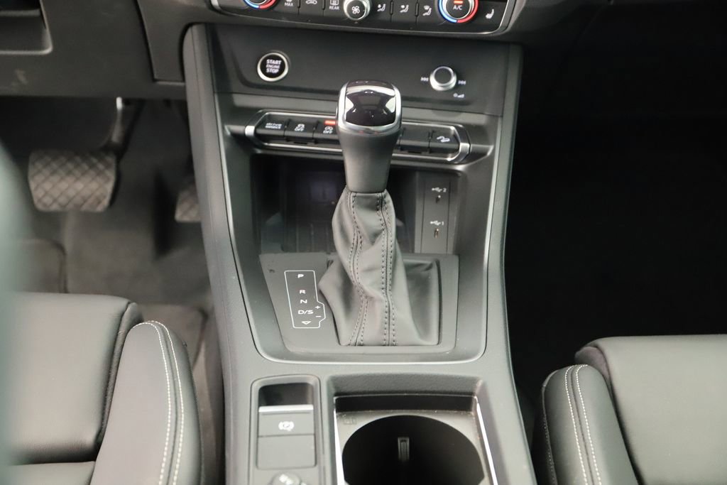 Used 2025 Audi Q3 2.0T Premium w/ Convenience Package image 21