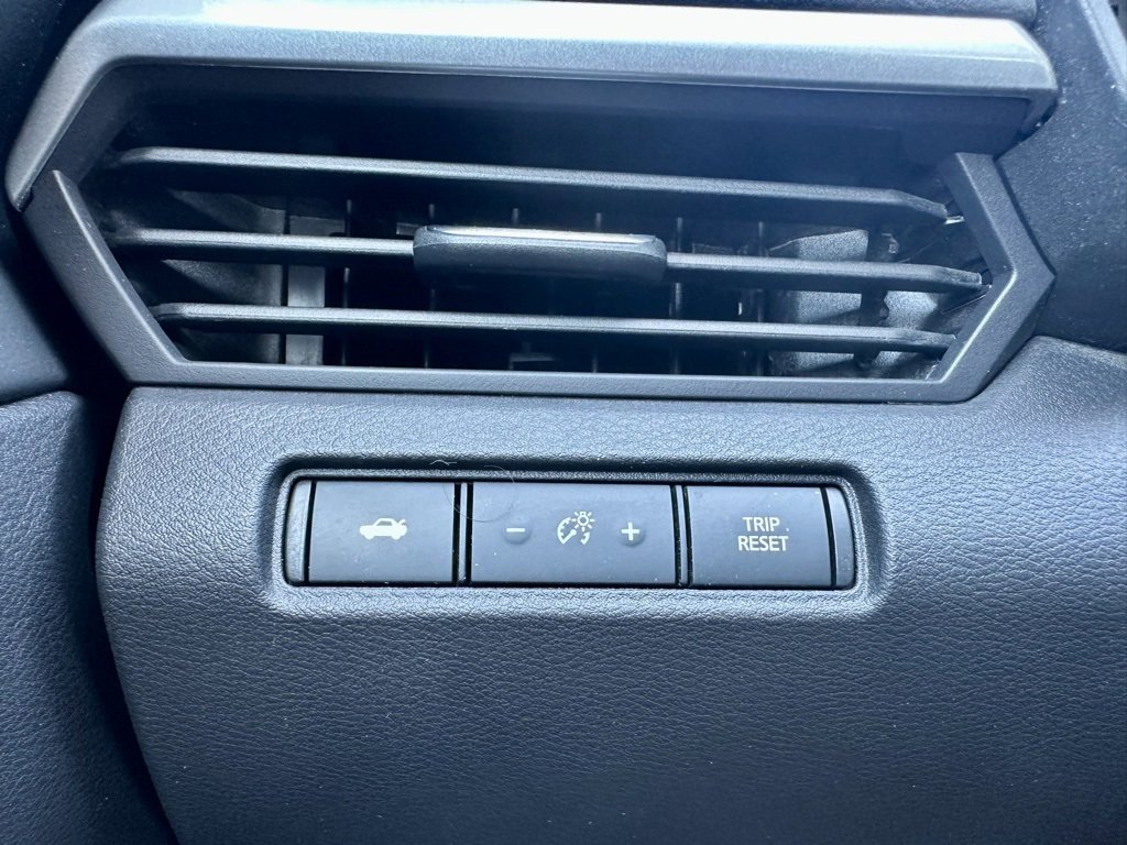 Used 2024 Nissan Altima 2.5 S image 16