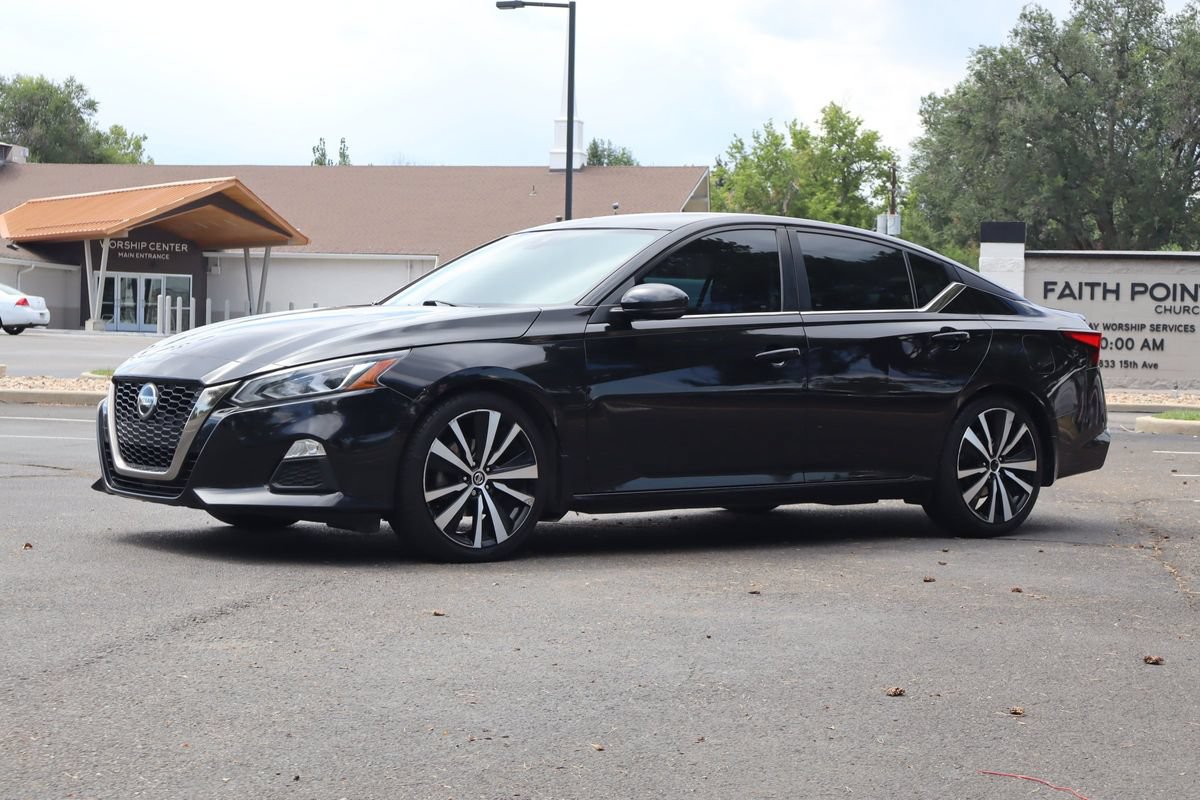 Used 2020 Nissan Altima 2.5 SR w/ Premium Package FWD image 11