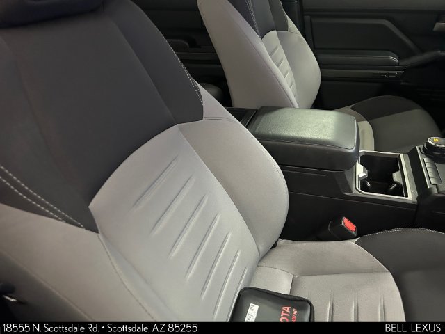 Used 2024 Toyota Tacoma TRD Sport AWD/4WD image 9