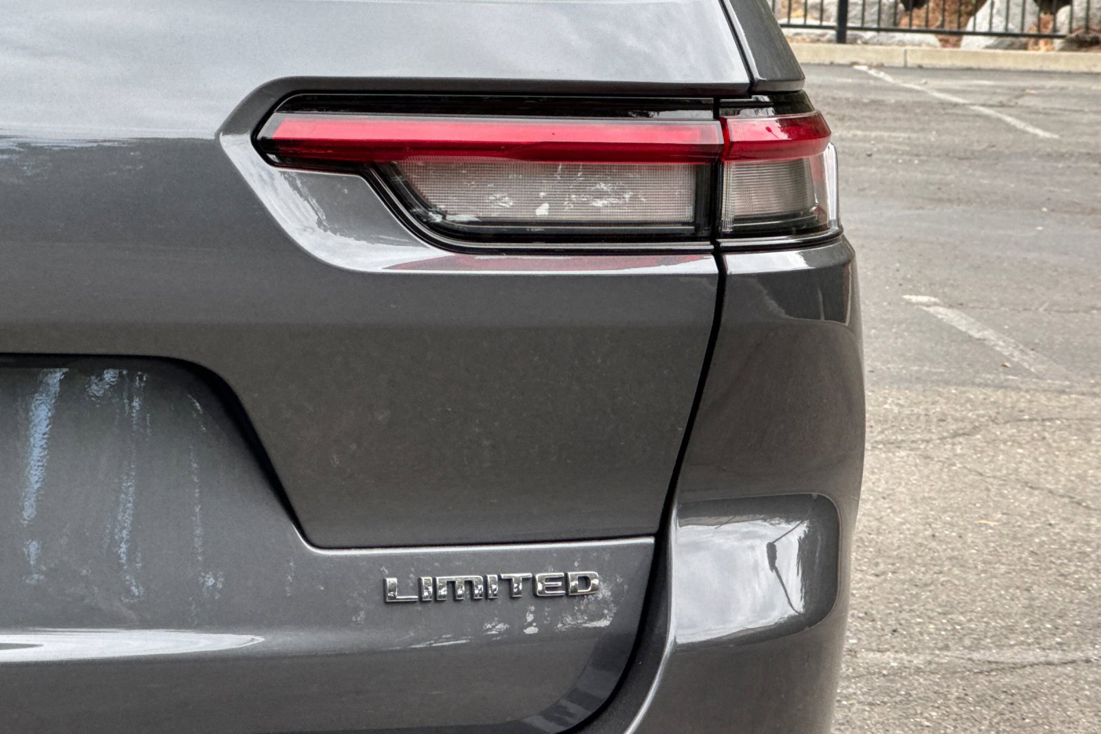 Used 2023 Jeep Grand Cherokee L Limited w/ Rear Seat Video Group I image 27