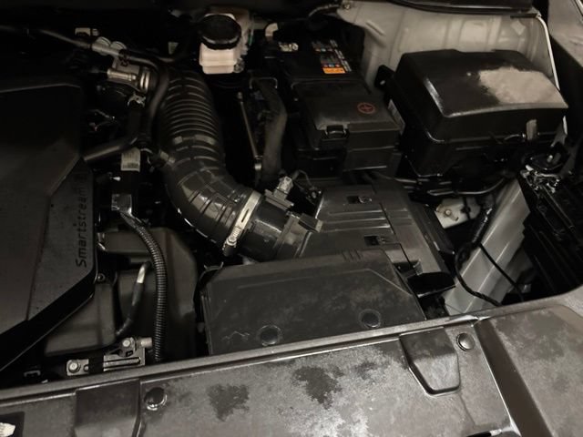 Used 2024 Kia Carnival EX FWD image 23