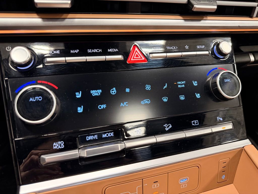Used 2026 Hyundai Santa Fe Calligraphy image 42