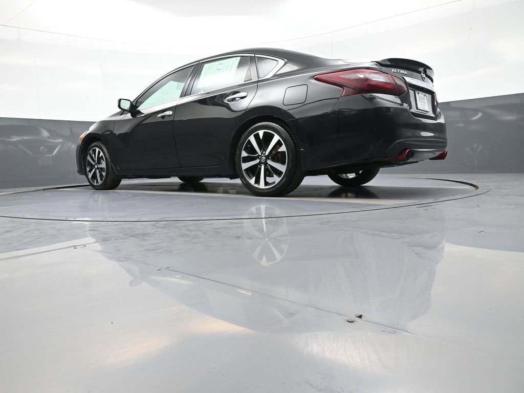 Used 2018 Nissan Altima 2.5 SR FWD image 30