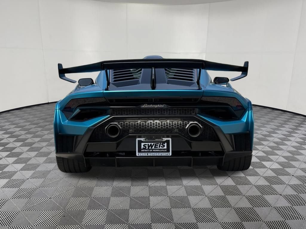 Used 2022 Lamborghini Huracan STO RWD image 9
