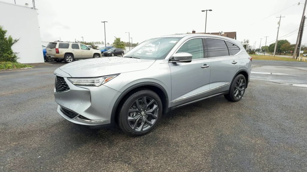Used 2023 Acura MDX w/ Technology Package AWD/4WD image 4