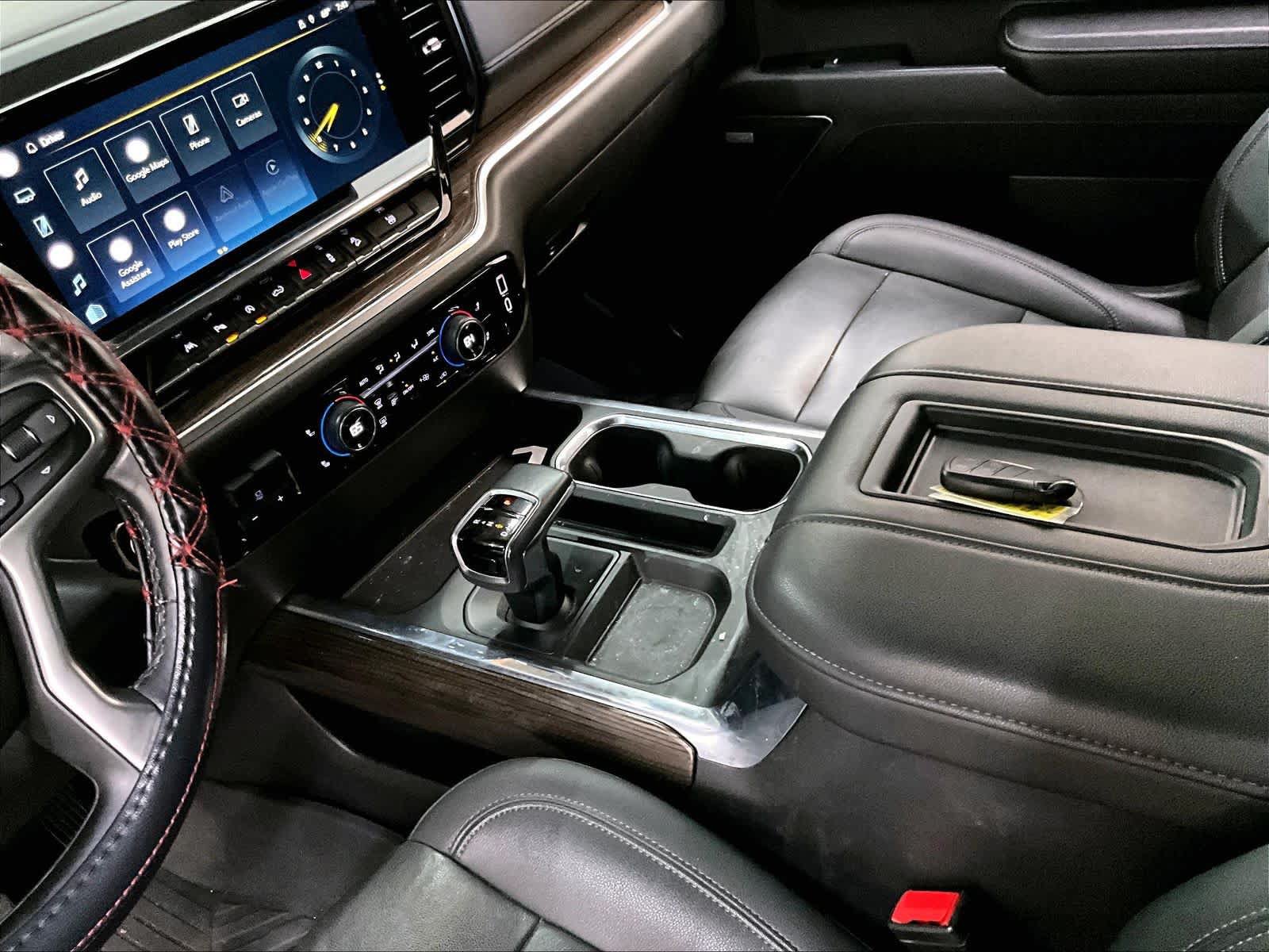 Used 2022 Chevrolet Silverado 1500 LT Trail Boss w/ Convenience Package II AWD/4WD image 19