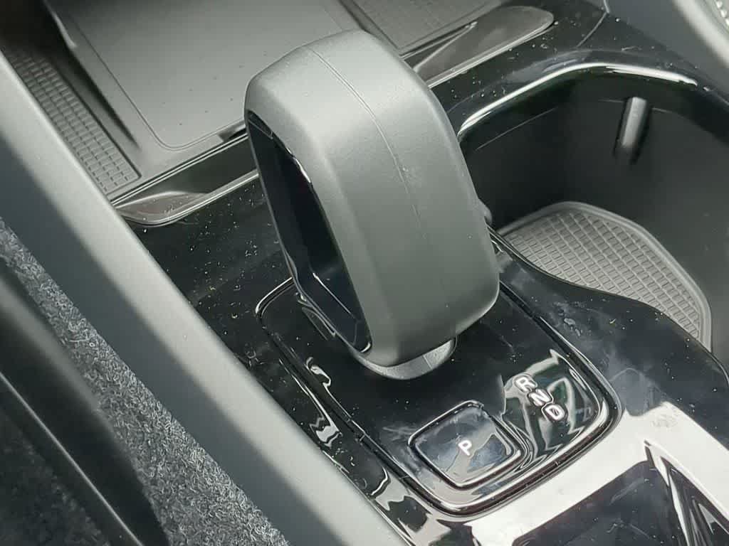 Used 2026 Volvo XC40 B5 Ultra w/ Protection Package Premier AWD/4WD image 32