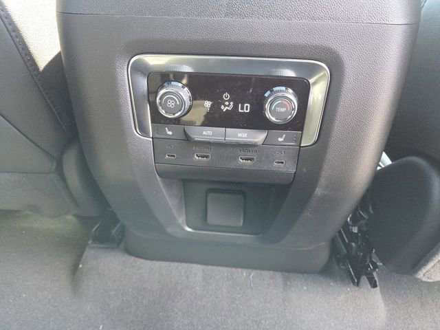 New 2026 Chevrolet Tahoe Premier AWD/4WD image 18