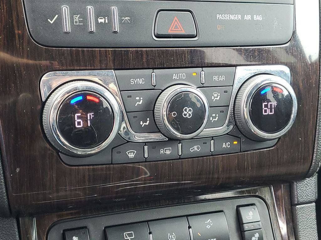 Used 2016 Chevrolet Traverse LT AWD/4WD image 15