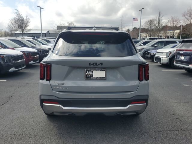 Certified 2025 Kia Sorento S image 5