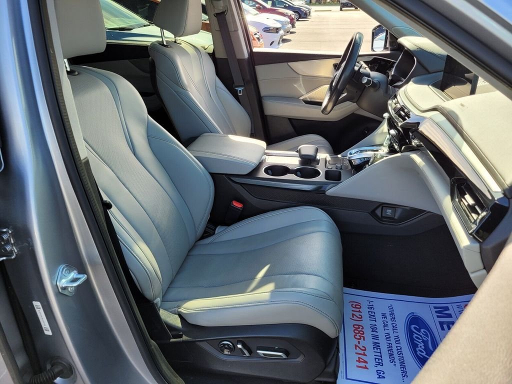 Used 2022 Acura MDX w/ Technology Package AWD/4WD image 13