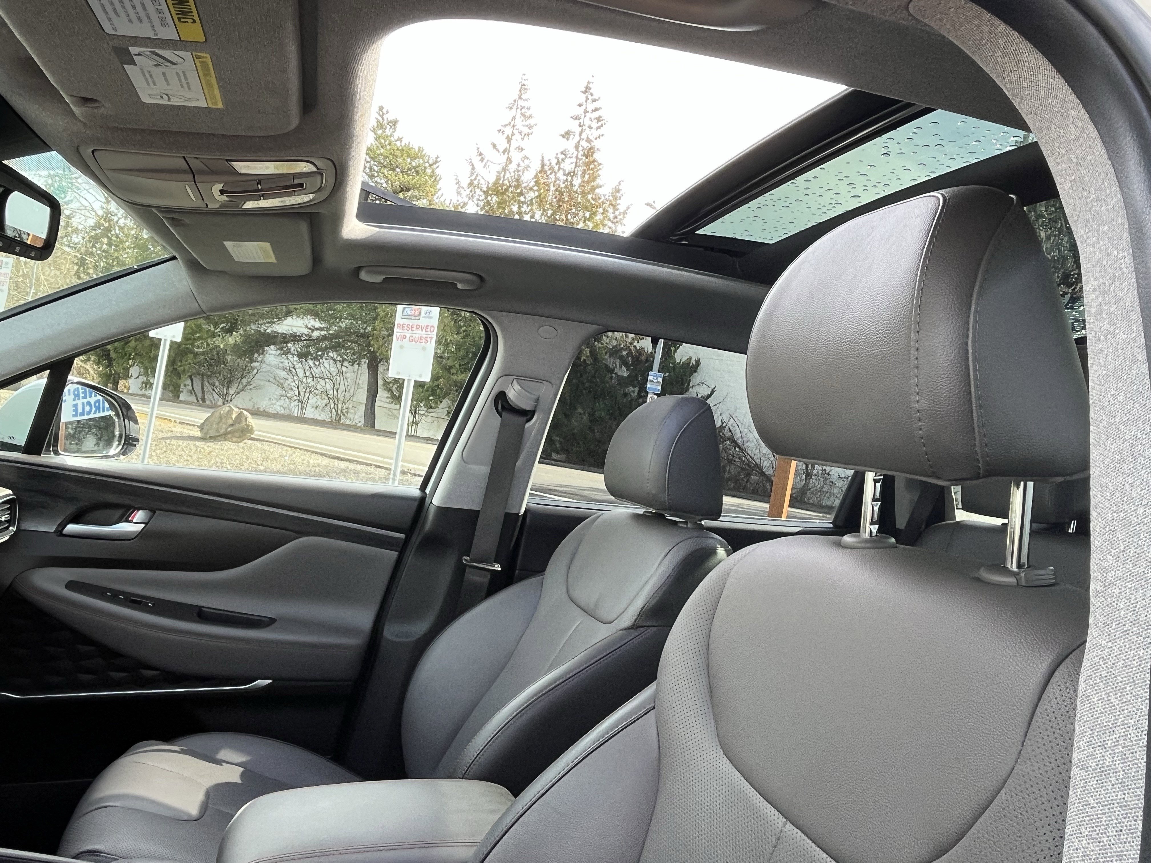 Used 2019 Hyundai Santa Fe Ultimate image 17