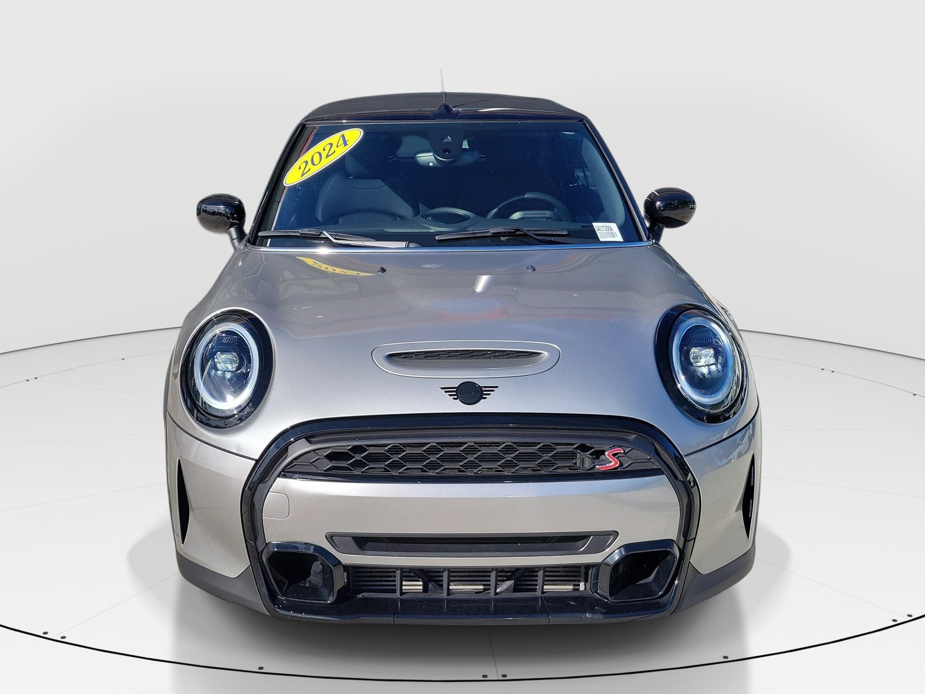 Used 2024 MINI Cooper S FWD image 2