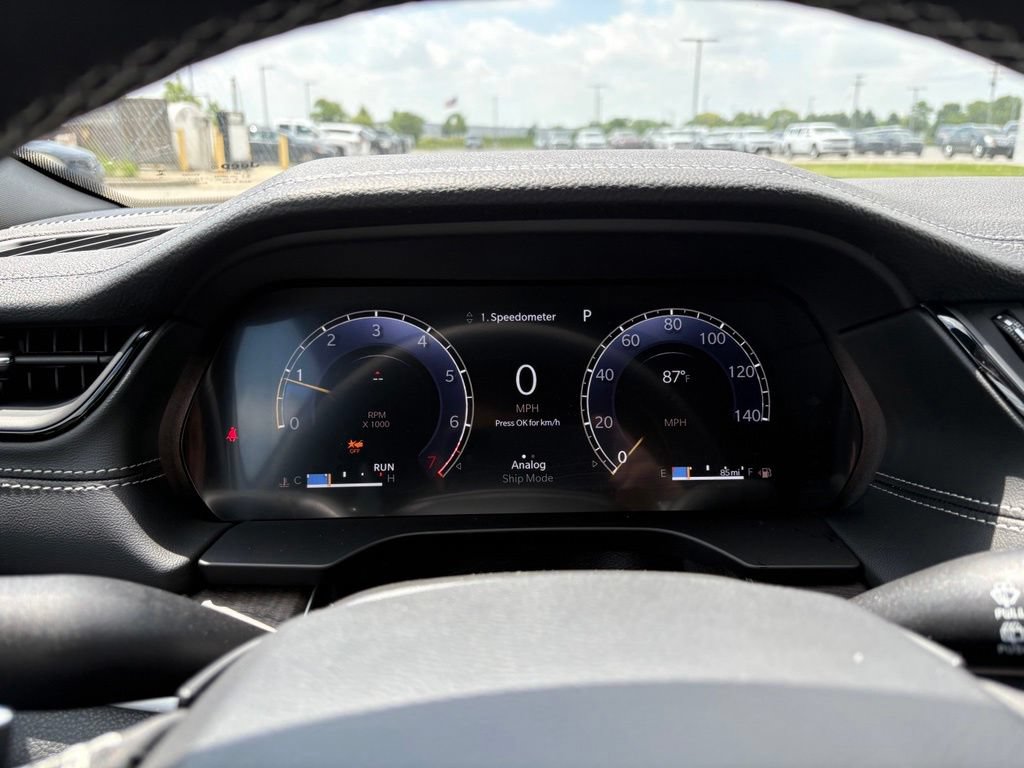 New 2026 Jeep Grand Cherokee L Limited AWD/4WD image 16