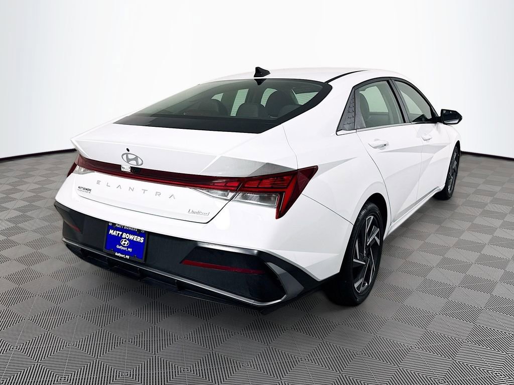 Certified 2025 Hyundai Elantra Limited image 5
