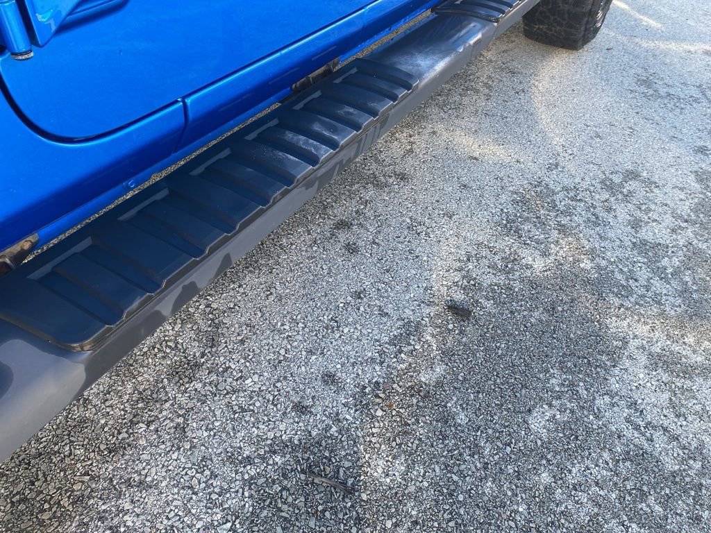 Used 2021 Jeep Gladiator Sport image 6