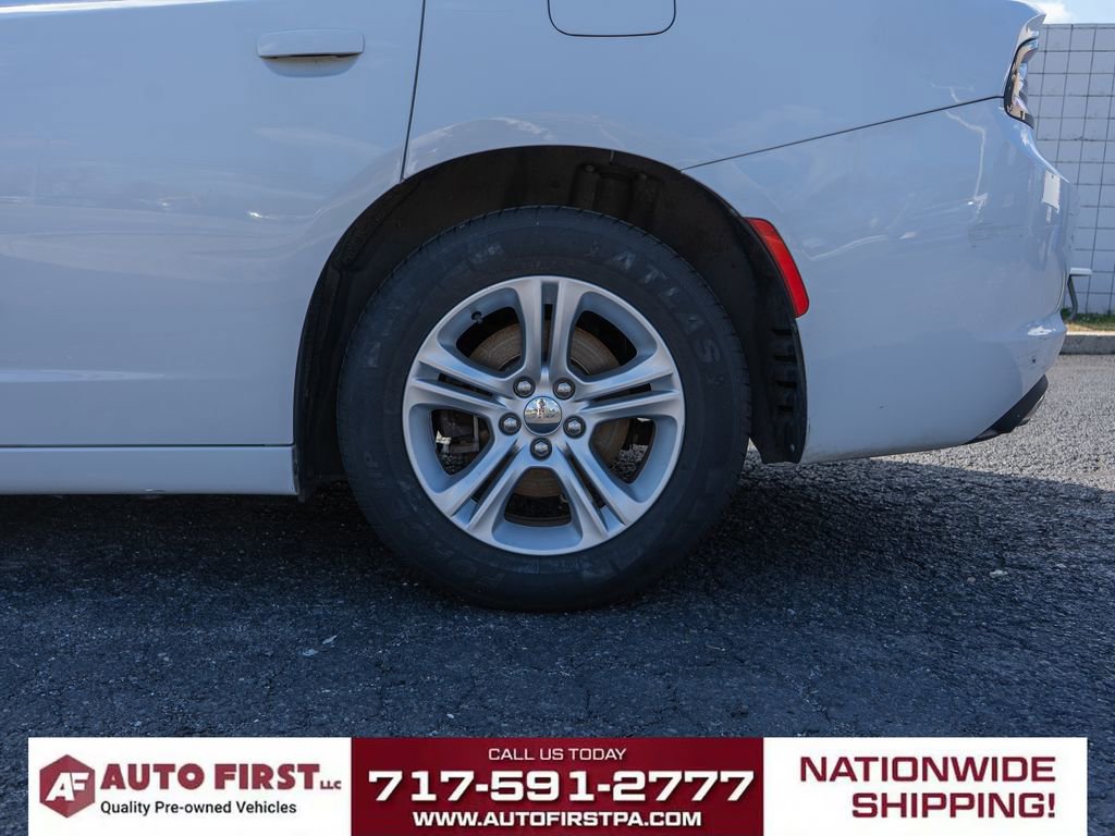 Used 2020 Dodge Charger SXT w/ Leather Interior Group image 21