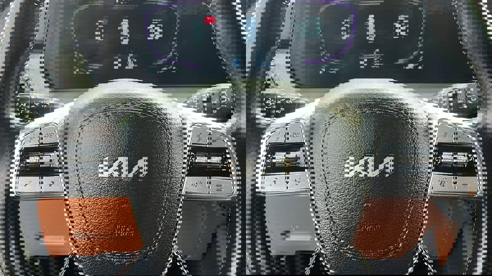 Used 2024 Kia Telluride EX X-Line image 13