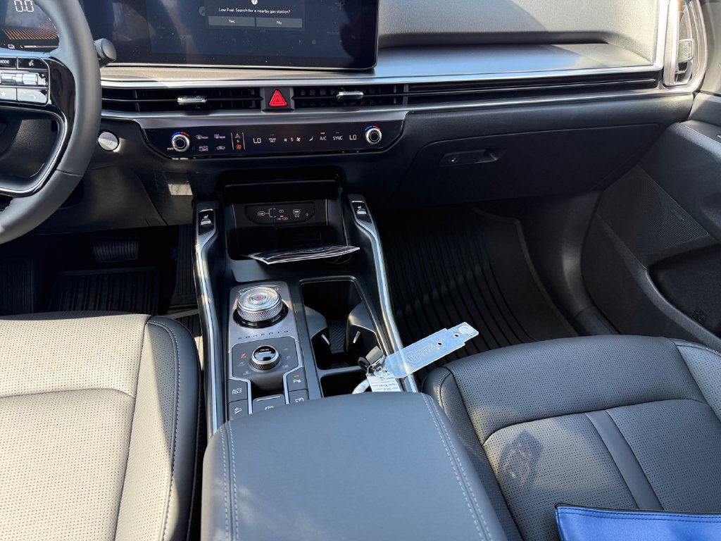 New 2026 Kia Sorento EX AWD/4WD image 11