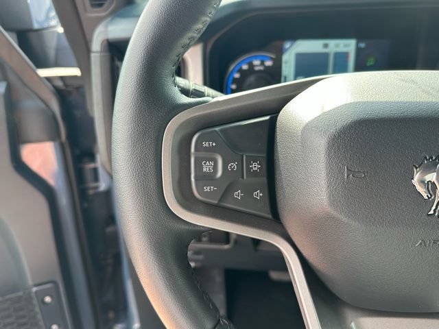 New 2024 Ford Bronco Outer Banks w/ Sasquatch Package AWD/4WD image 9