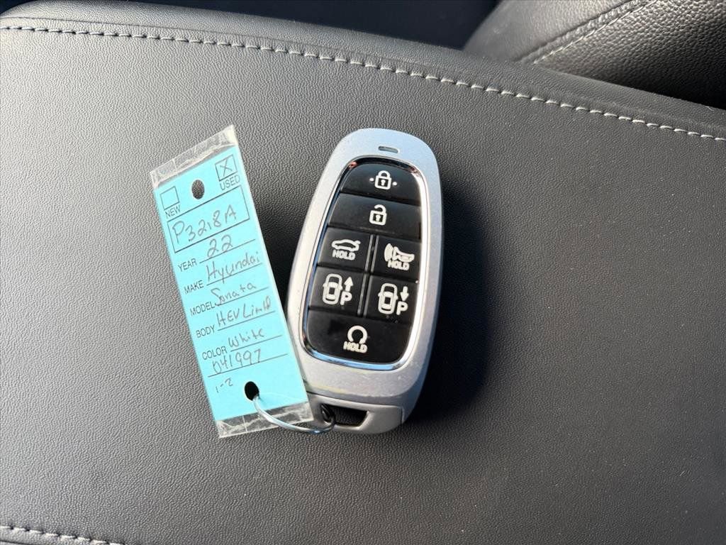 Used 2022 Hyundai Sonata Limited image 26