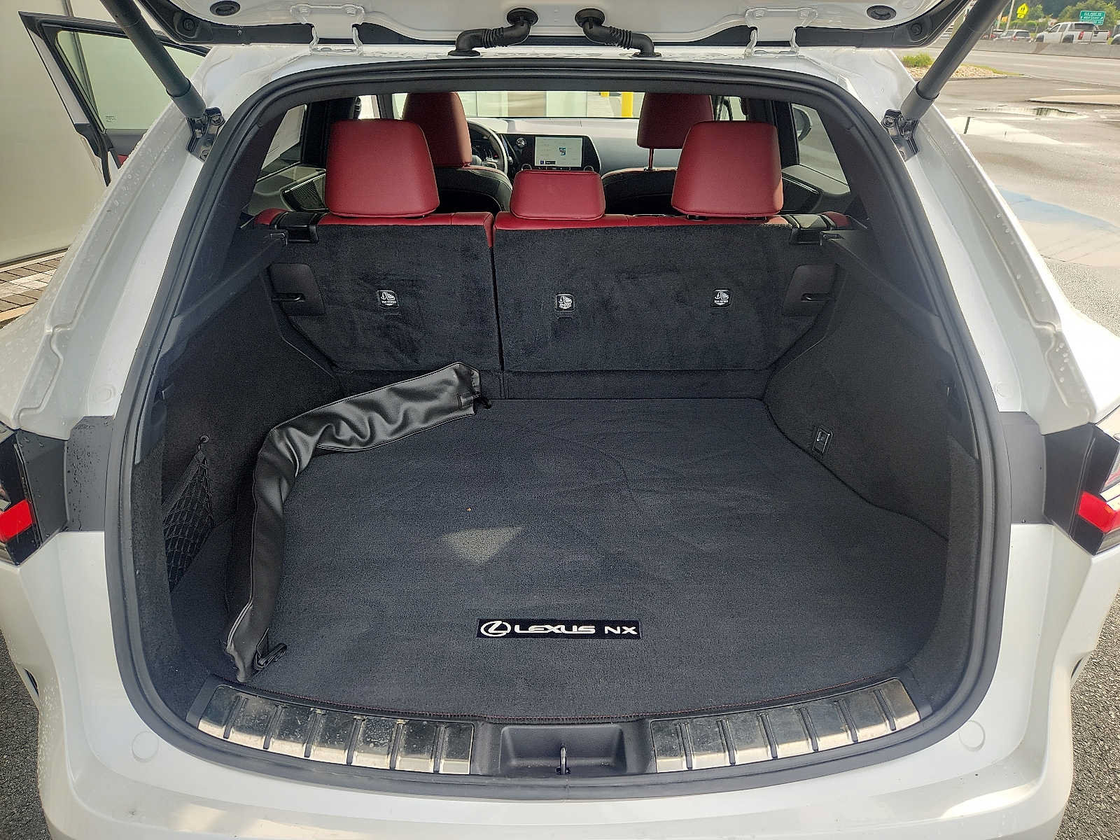 Used 2022 Lexus NX 350h AWD w/ Towing Package (2000 Lbs) image 27