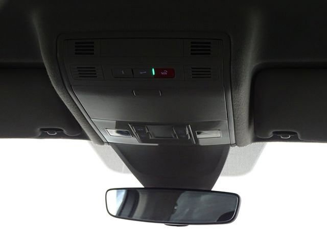 Used 2024 Volkswagen Tiguan SE image 24