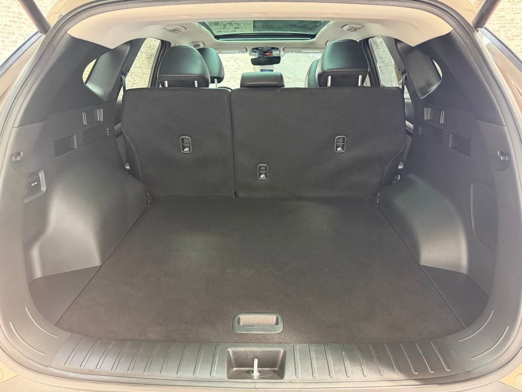 Certified 2025 Hyundai Tucson Limited image 12