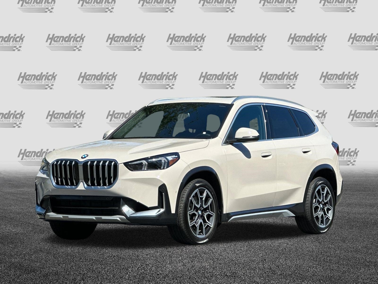 Used 2026 BMW X1 xDrive28i w/ Convenience Package AWD/4WD image 9