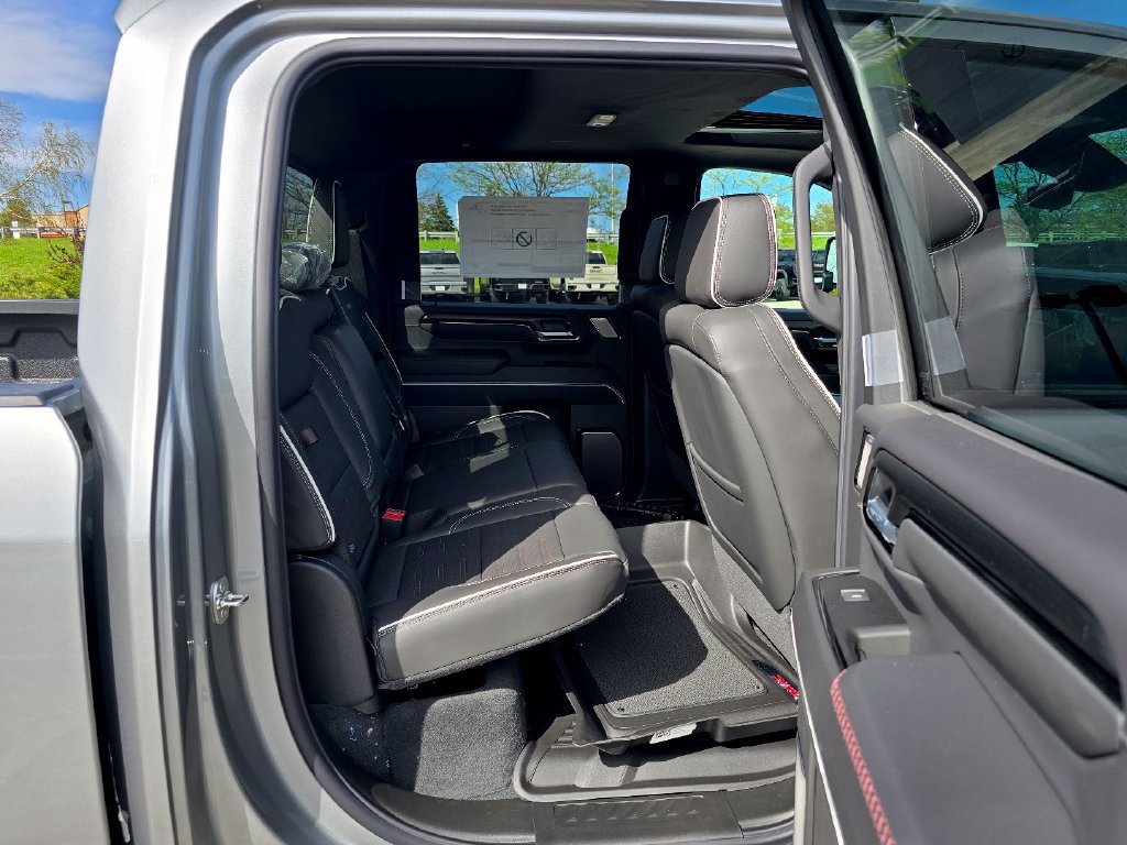New 2026 GMC Sierra 2500 AT4X AWD/4WD image 32