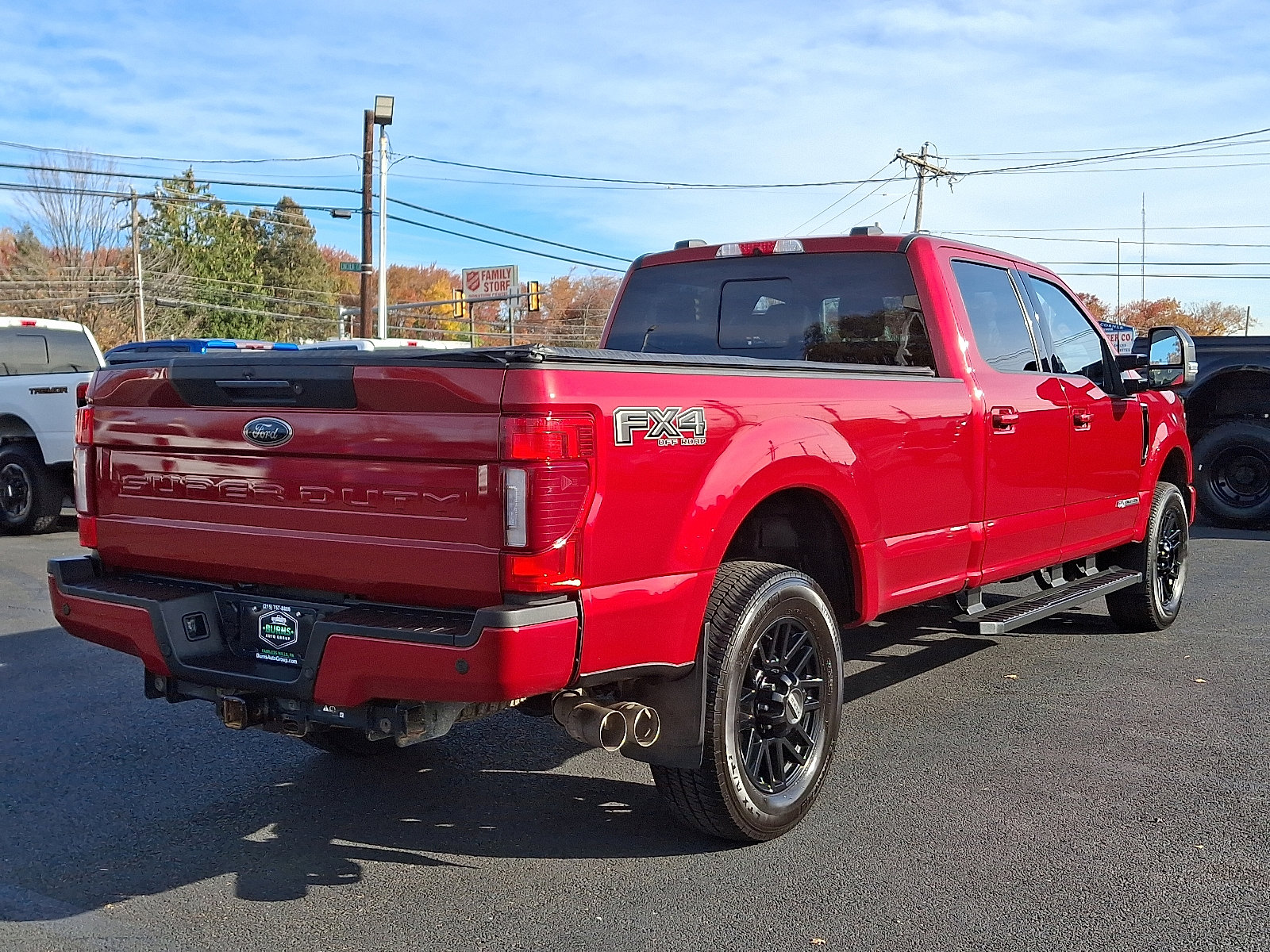 Used 2022 Ford F250 Lariat w/ Black Appearance Package image 10