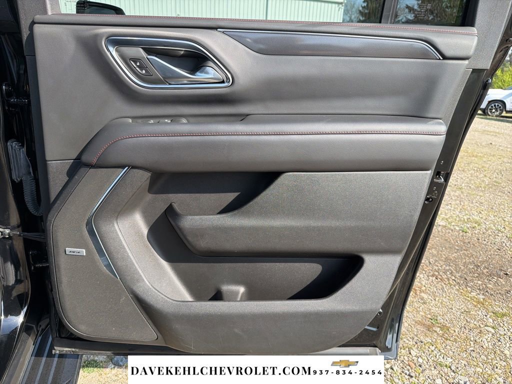 Used 2021 Chevrolet Suburban RST AWD/4WD image 24